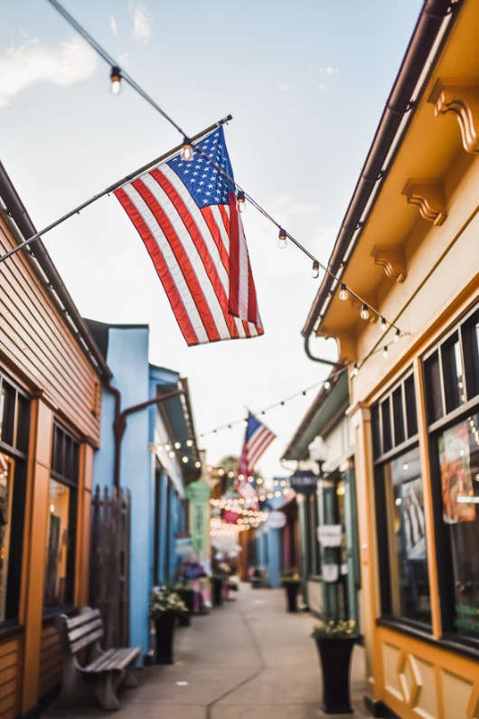 Local restaurants and activities in Cape May 